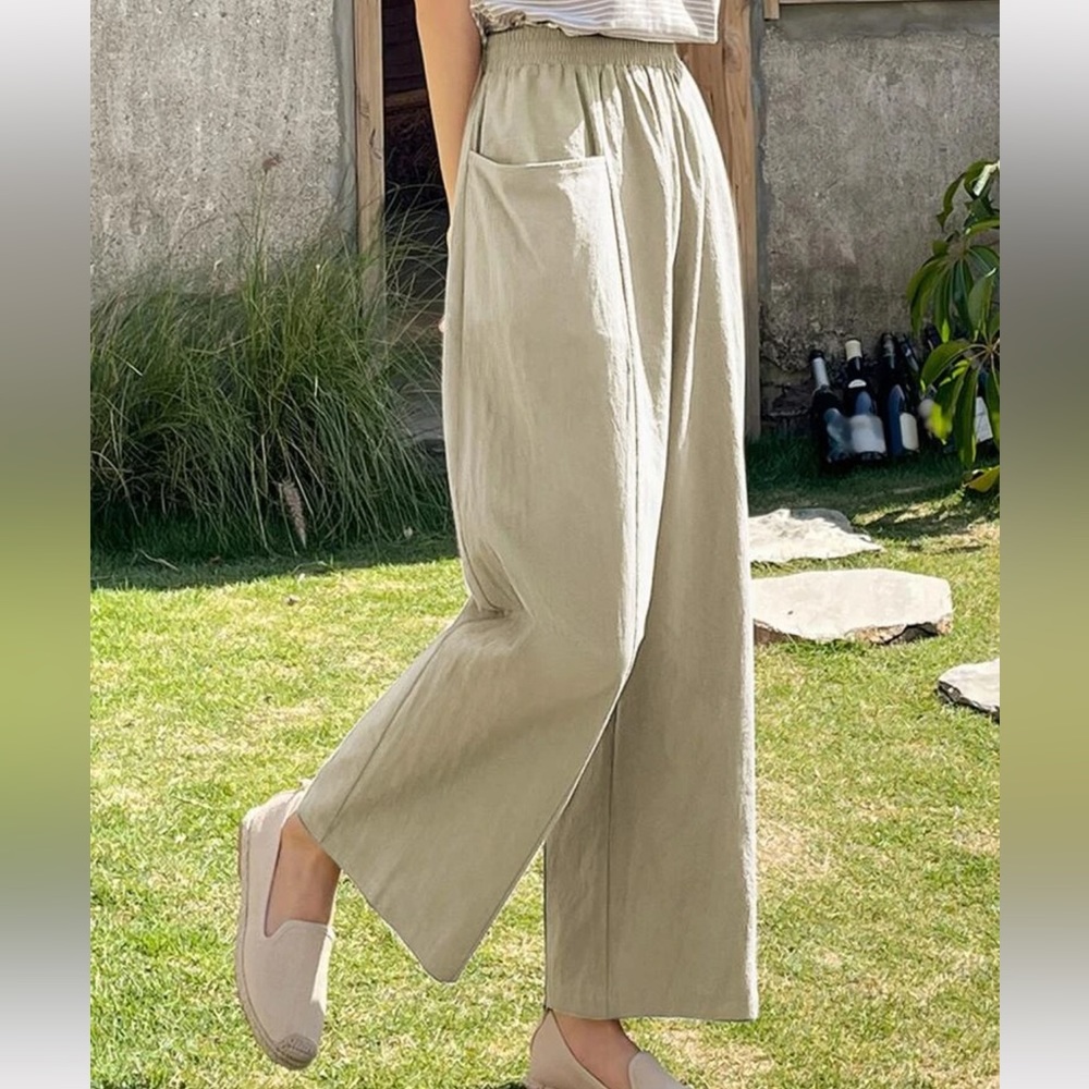 Linen Pants in Khaki